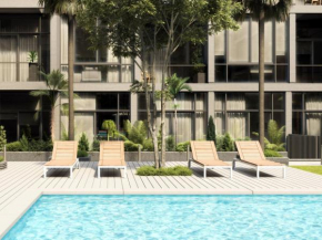 Modern Studio Retreat in Signature Livings, JVC